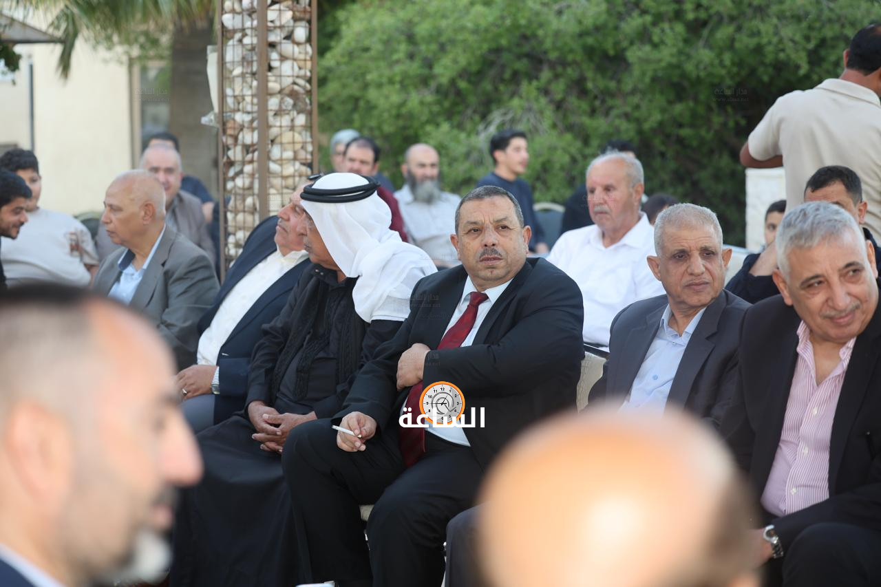Madar Al-Saa Images 0.8192745211096742