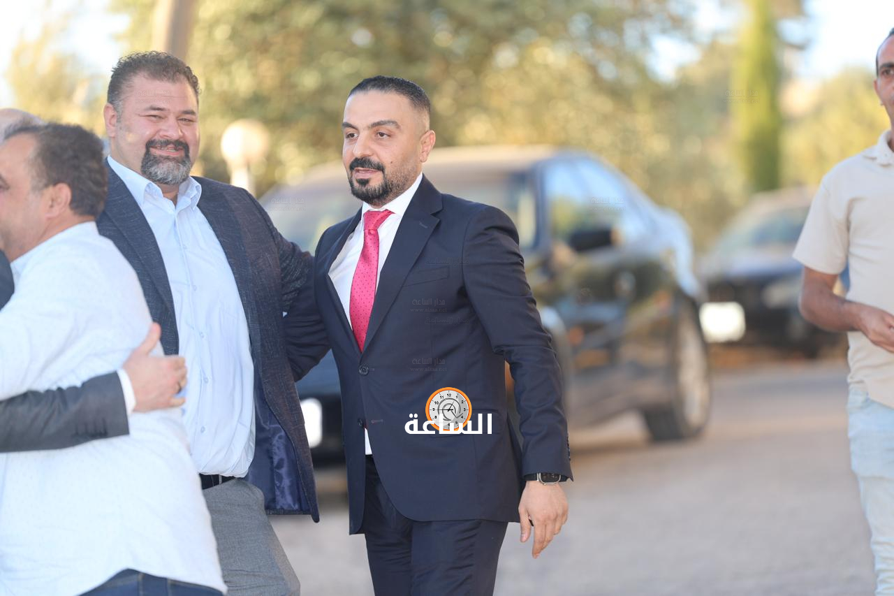 Madar Al-Saa Images 0.7186043872269179