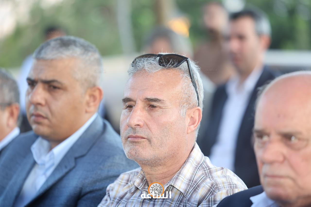 Madar Al-Saa Images 0.8709672463223994
