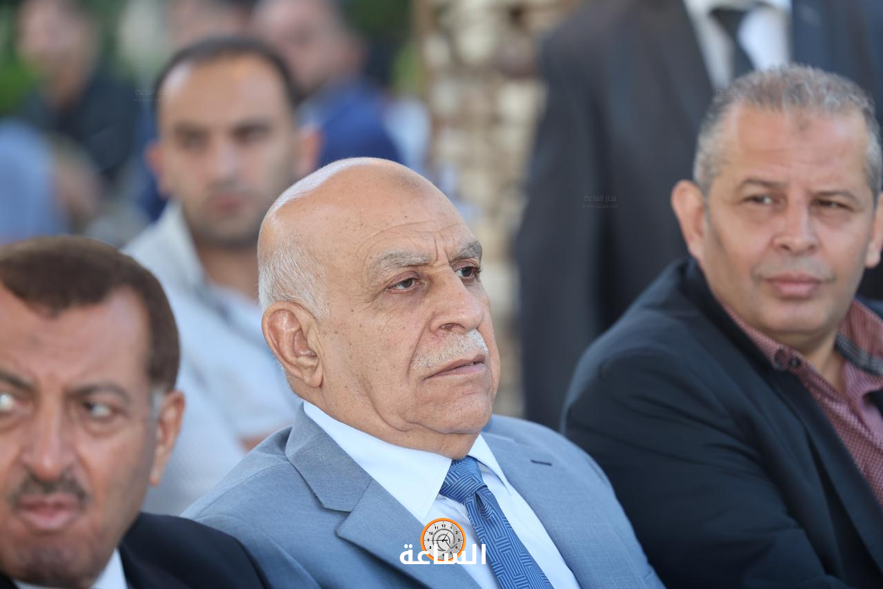 Madar Al-Saa Images 0.3417028291876024