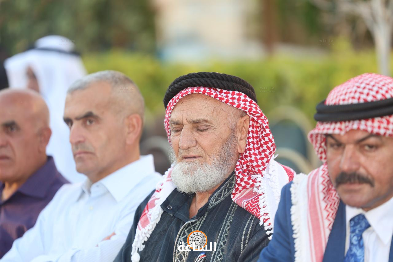 Madar Al-Saa Images 0.5595897713572078