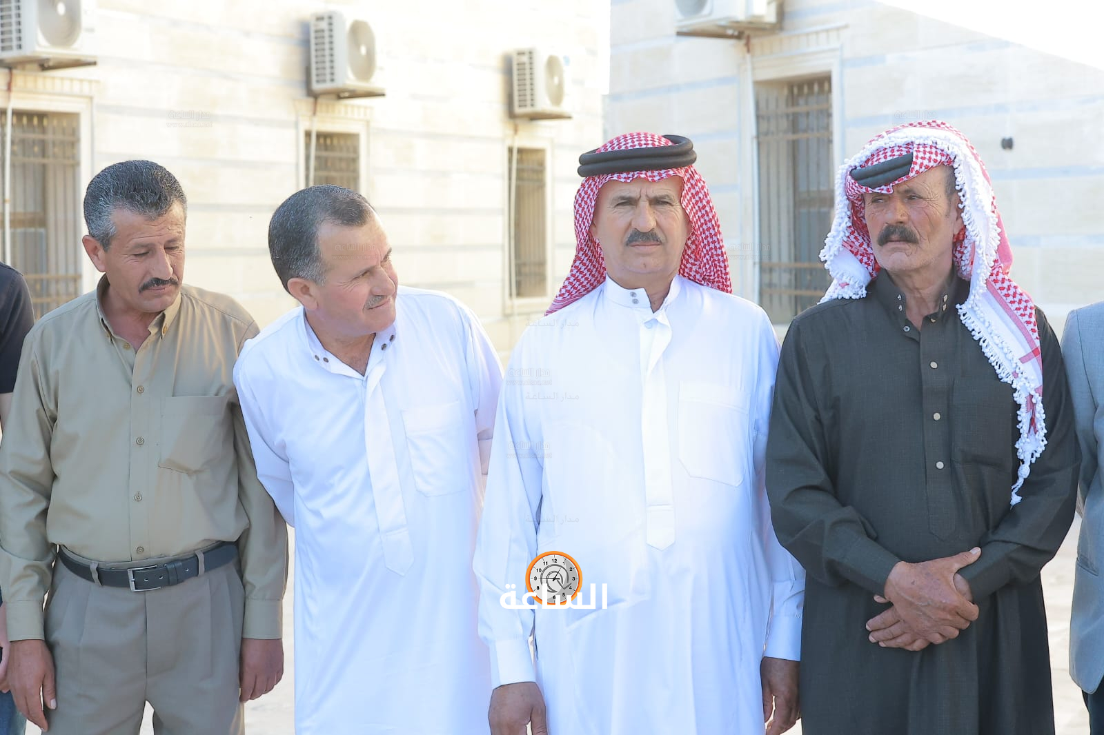 Madar Al-Saa Images 0.9754249464288408