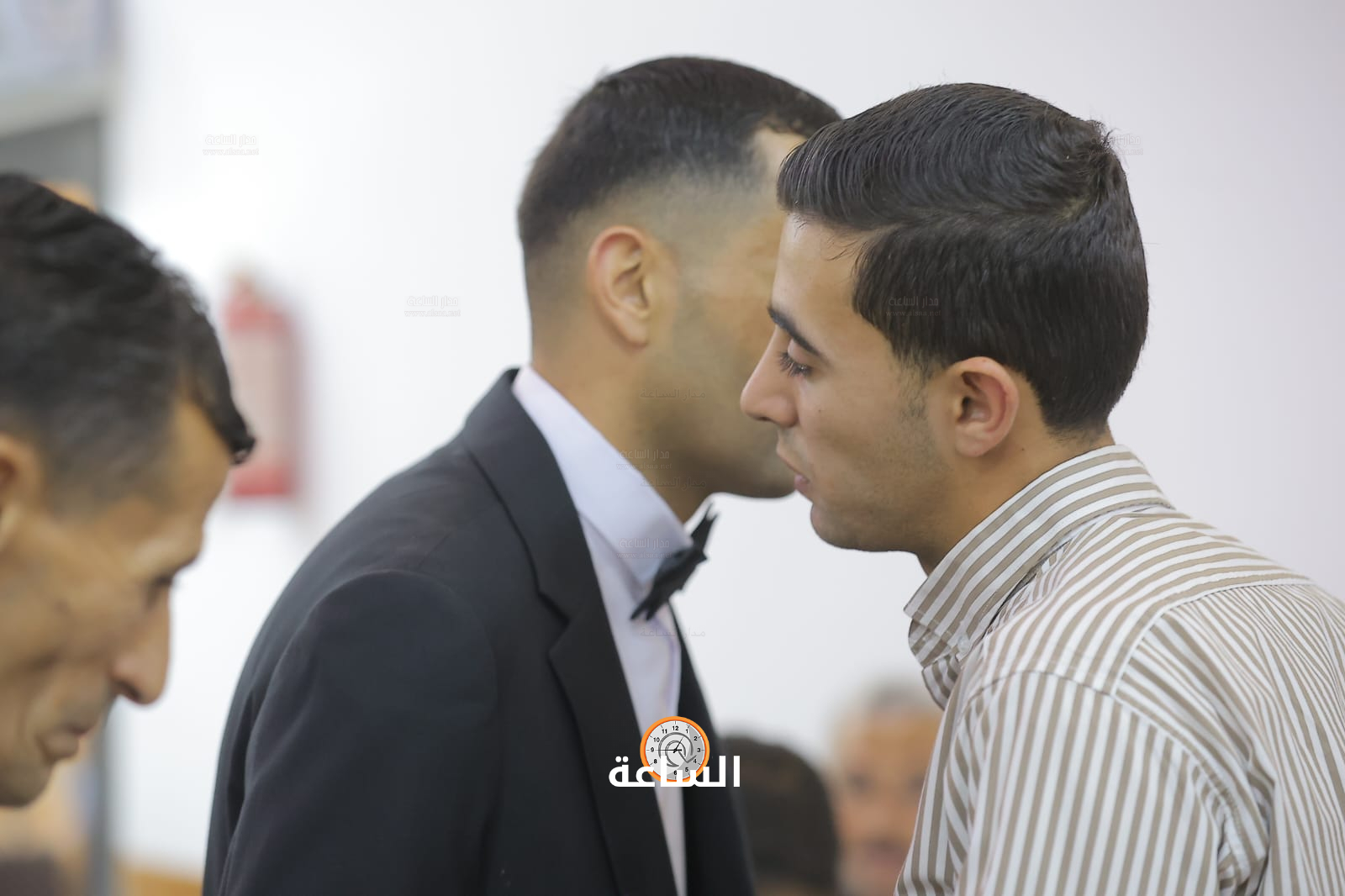 Madar Al-Saa Images 0.4293830204428194