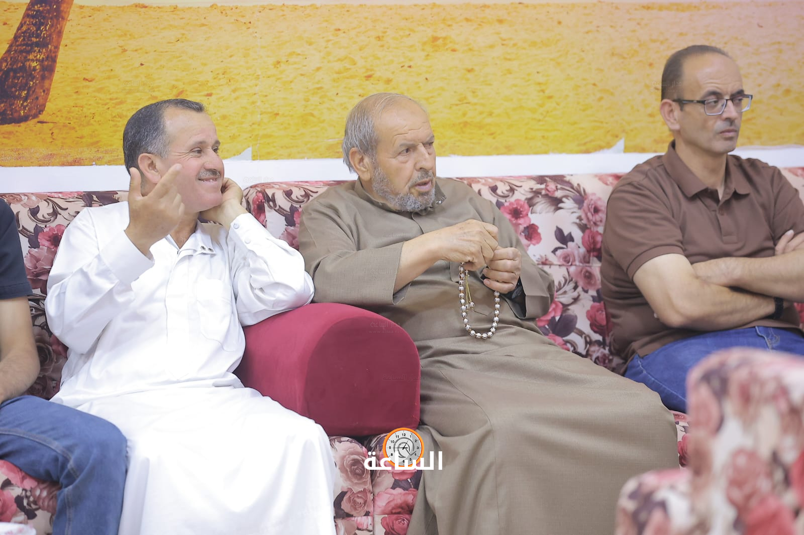 Madar Al-Saa Images 0.031001705686754533