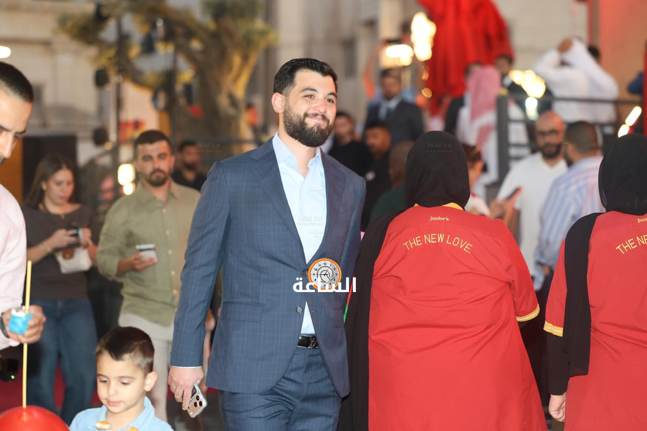 Madar Al-Saa Images 0.984920932479019