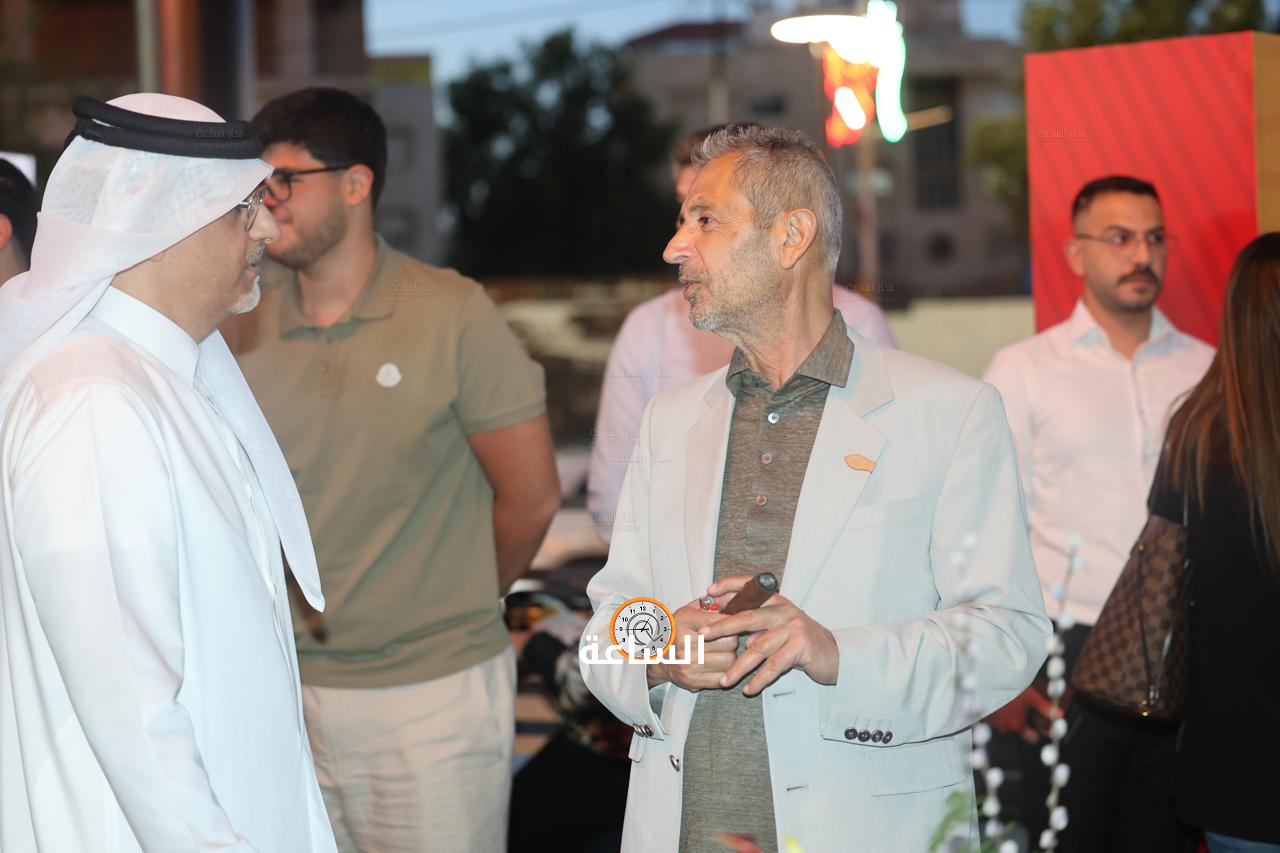Madar Al-Saa Images 0.21404076810150652