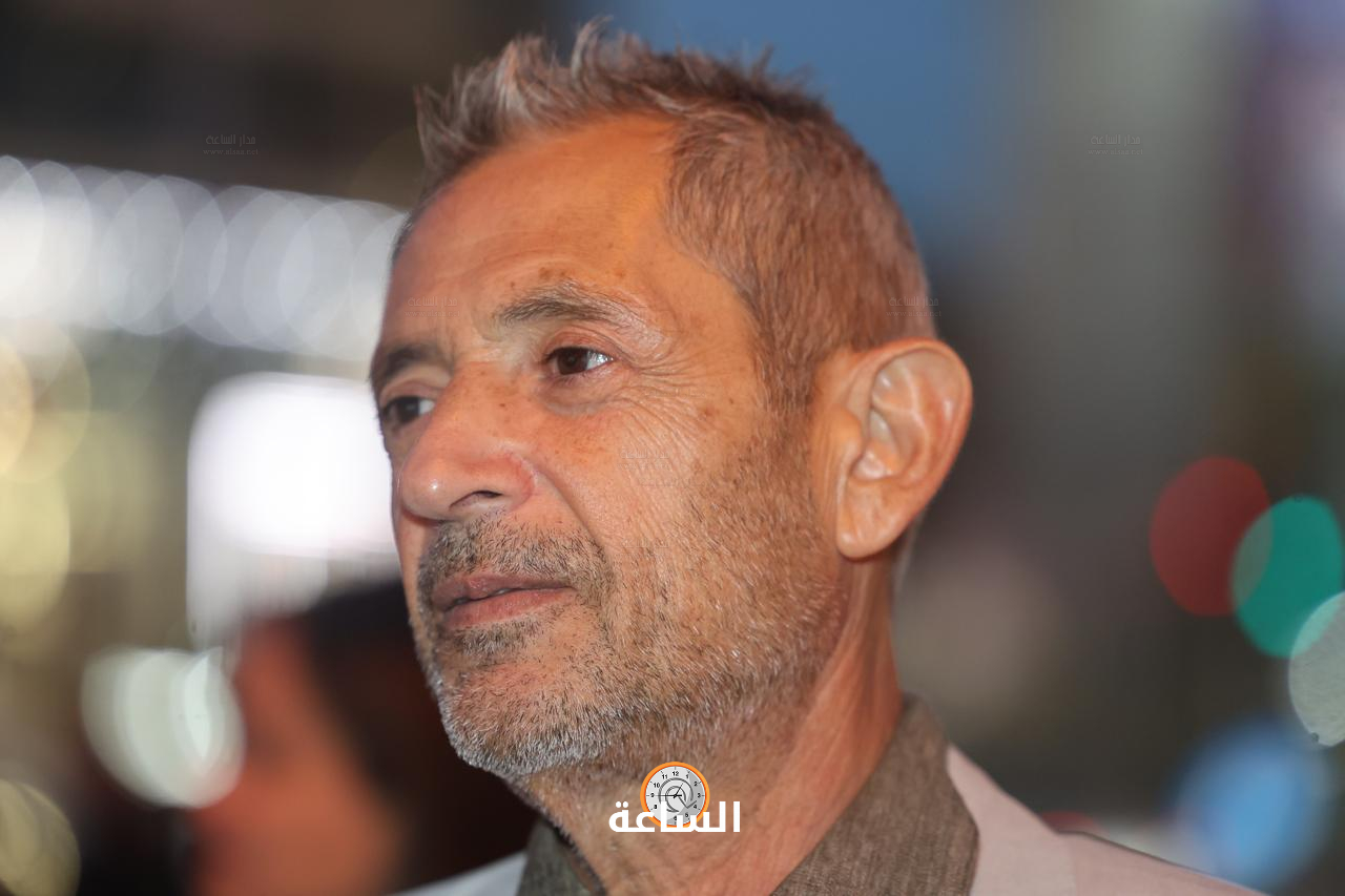 Madar Al-Saa Images 0.15106141252485417