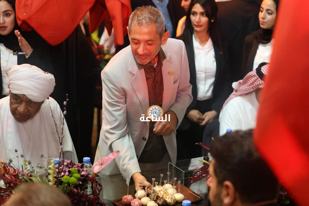Madar Al-Saa Images 0.39856763878369383