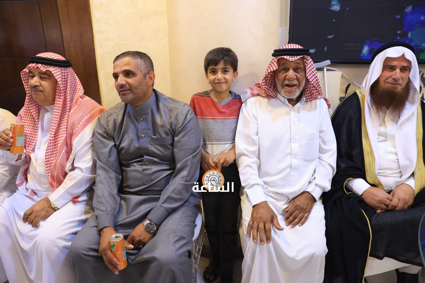 Madar Al-Saa Images 0.9969447900342825