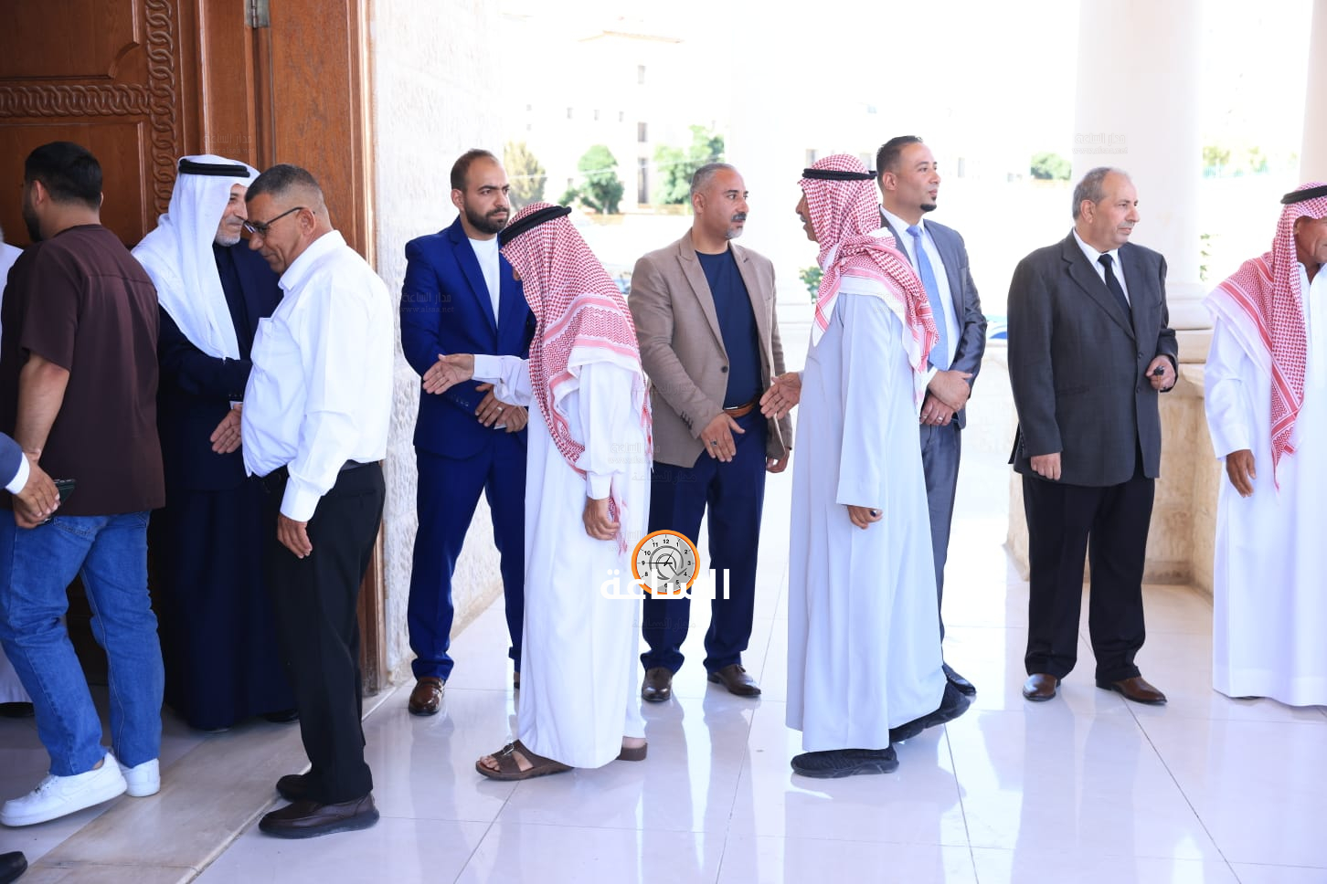 Madar Al-Saa Images 0.14244737067152202
