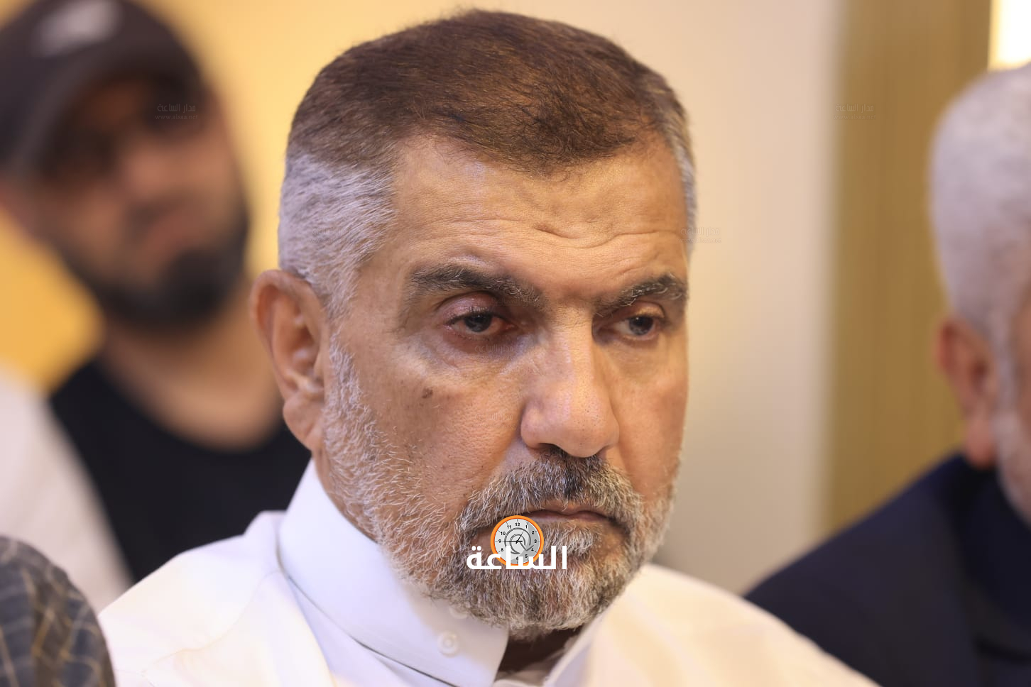 Madar Al-Saa Images 0.42775355843209395