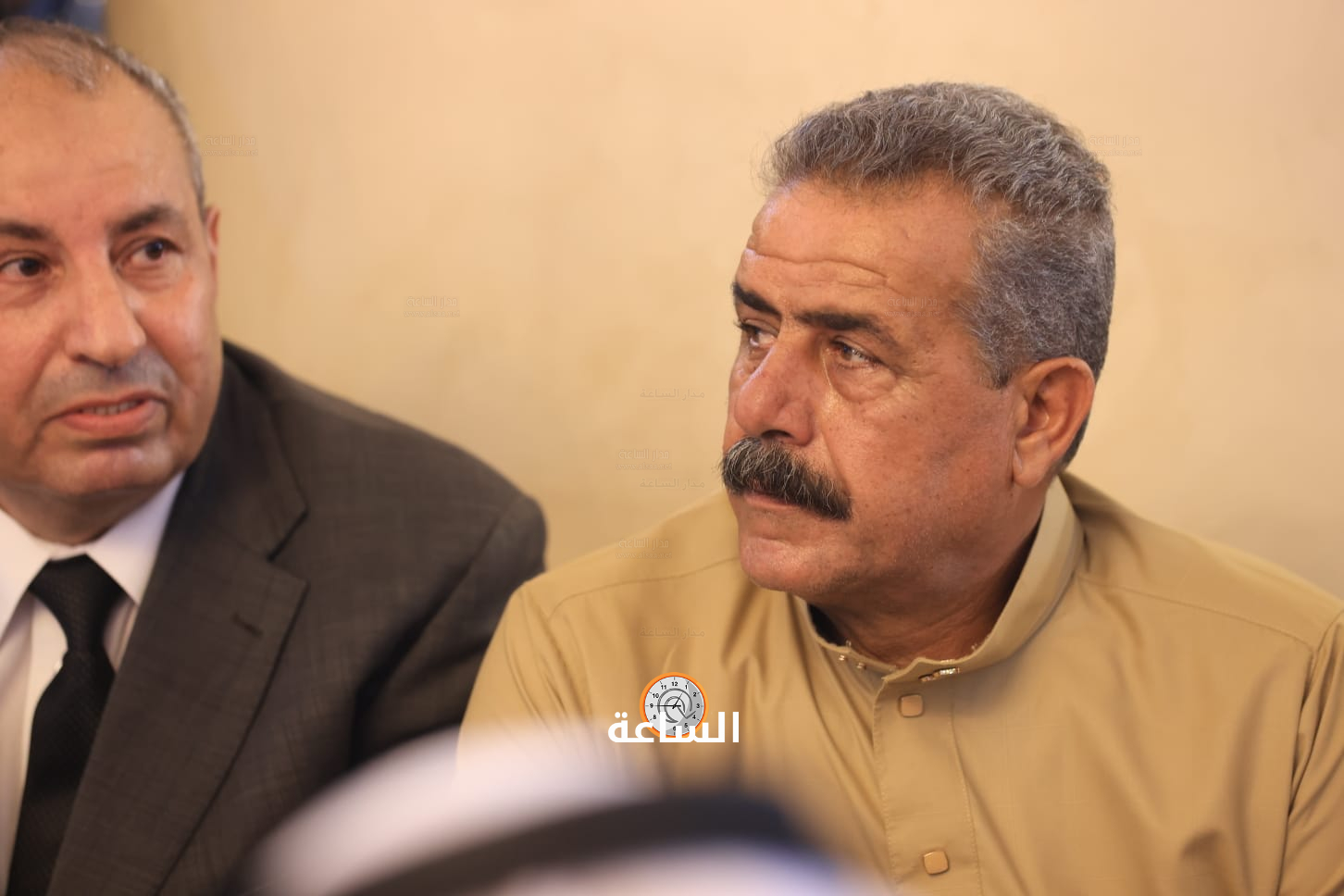 Madar Al-Saa Images 0.9439598441791162