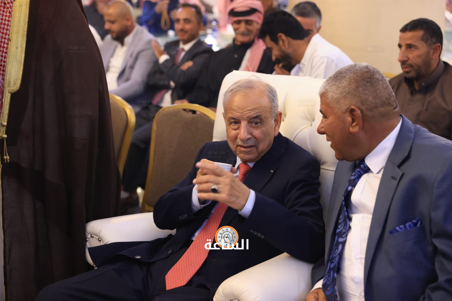 Madar Al-Saa Images 0.47868177998995387