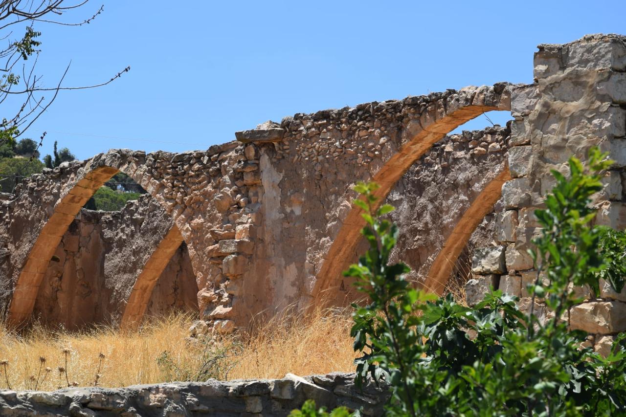 Madar Al-Saa Images 0.6818815721289828
