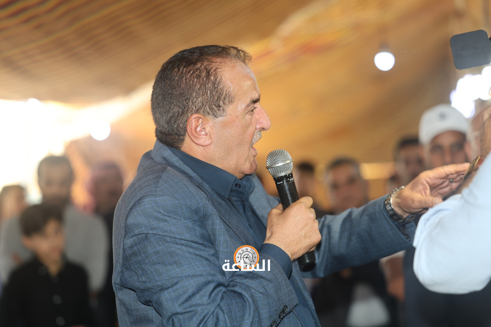 Madar Al-Saa Images 0.41817441525804
