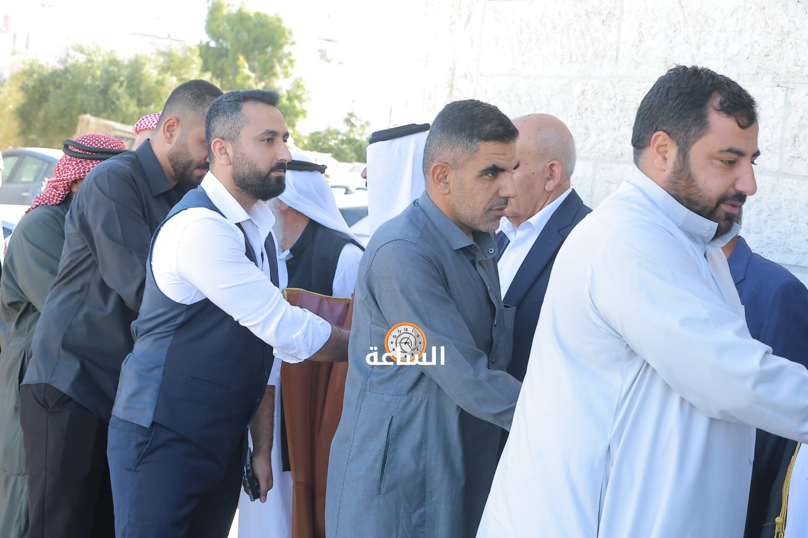 Madar Al-Saa Images 0.3194757585159831