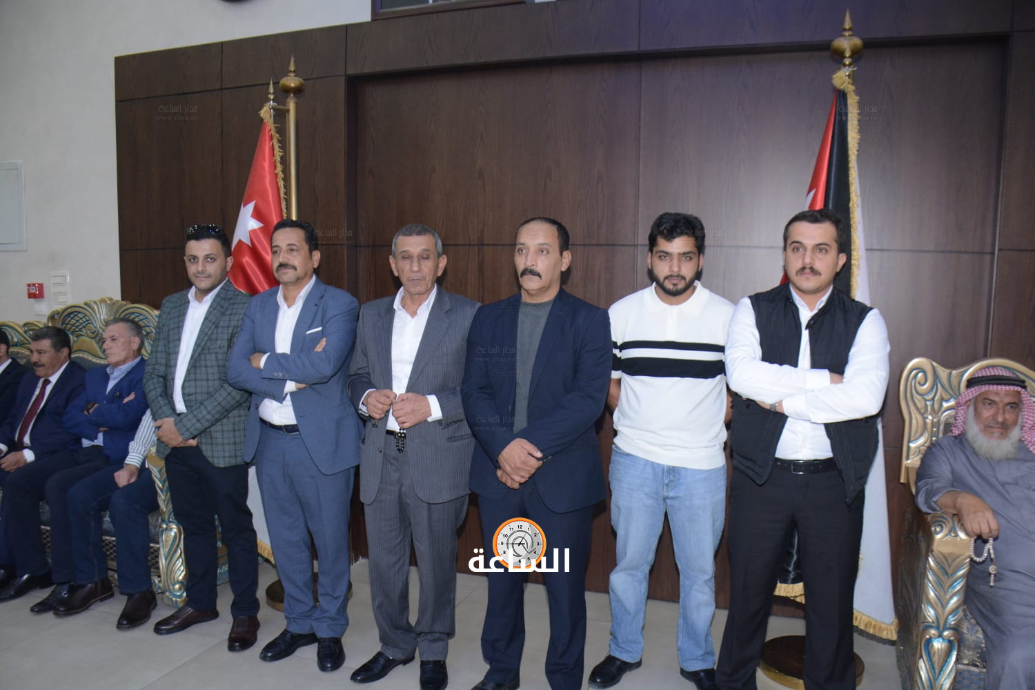 Madar Al-Saa Images 0.386564473247076
