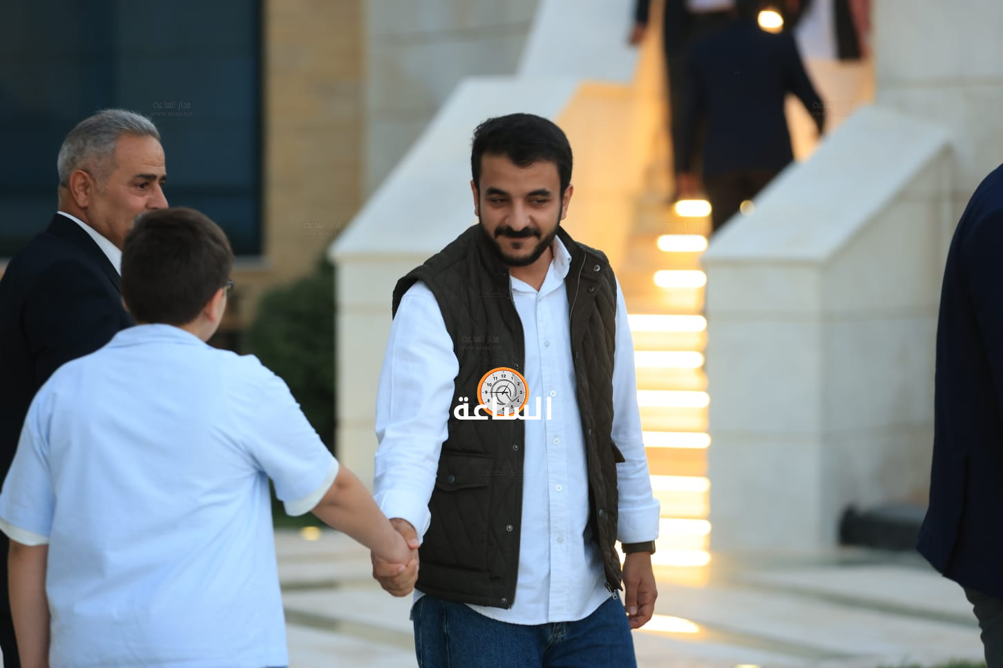 Madar Al-Saa Images 0.5203683066281487
