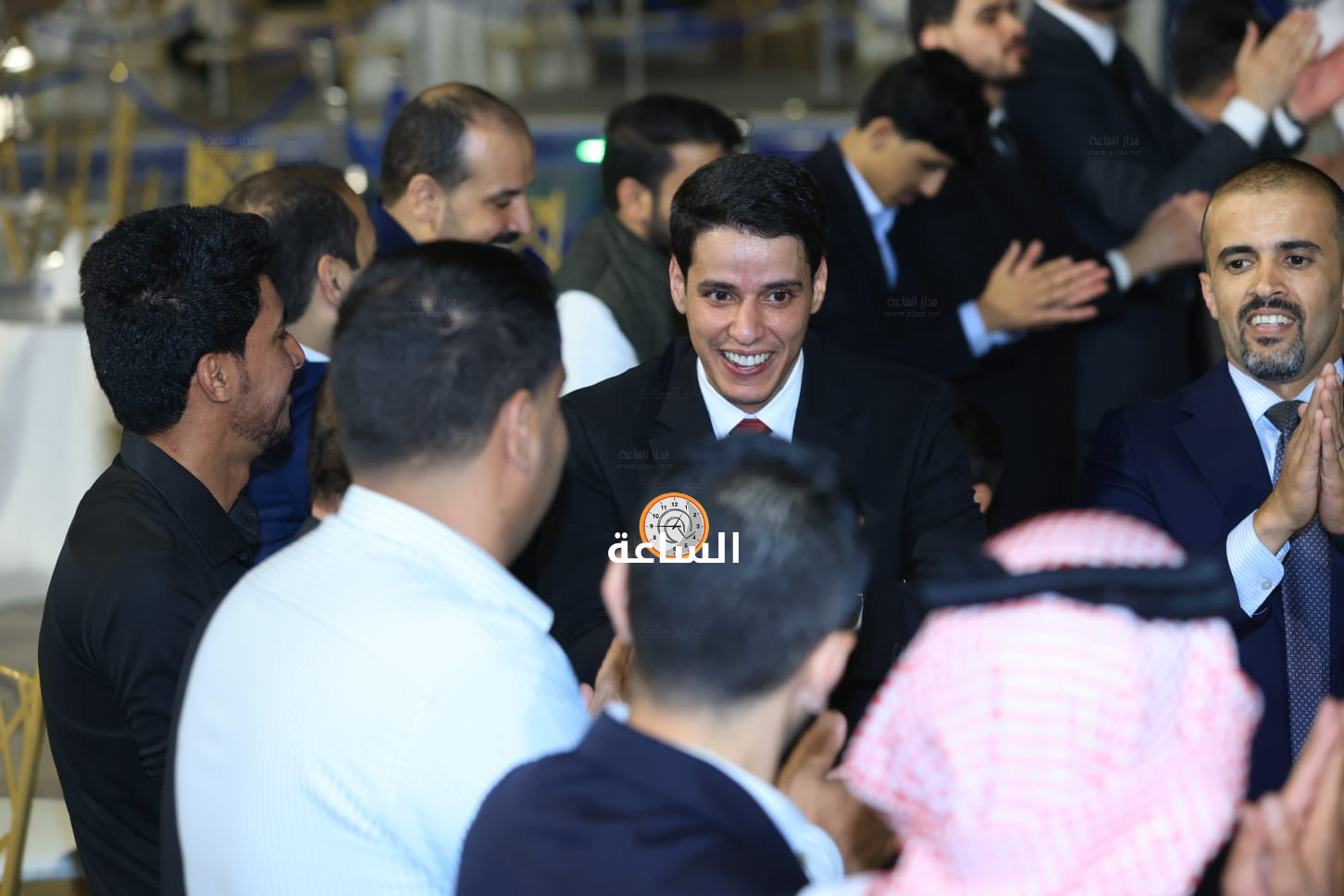 Madar Al-Saa Images 0.35374843591288685