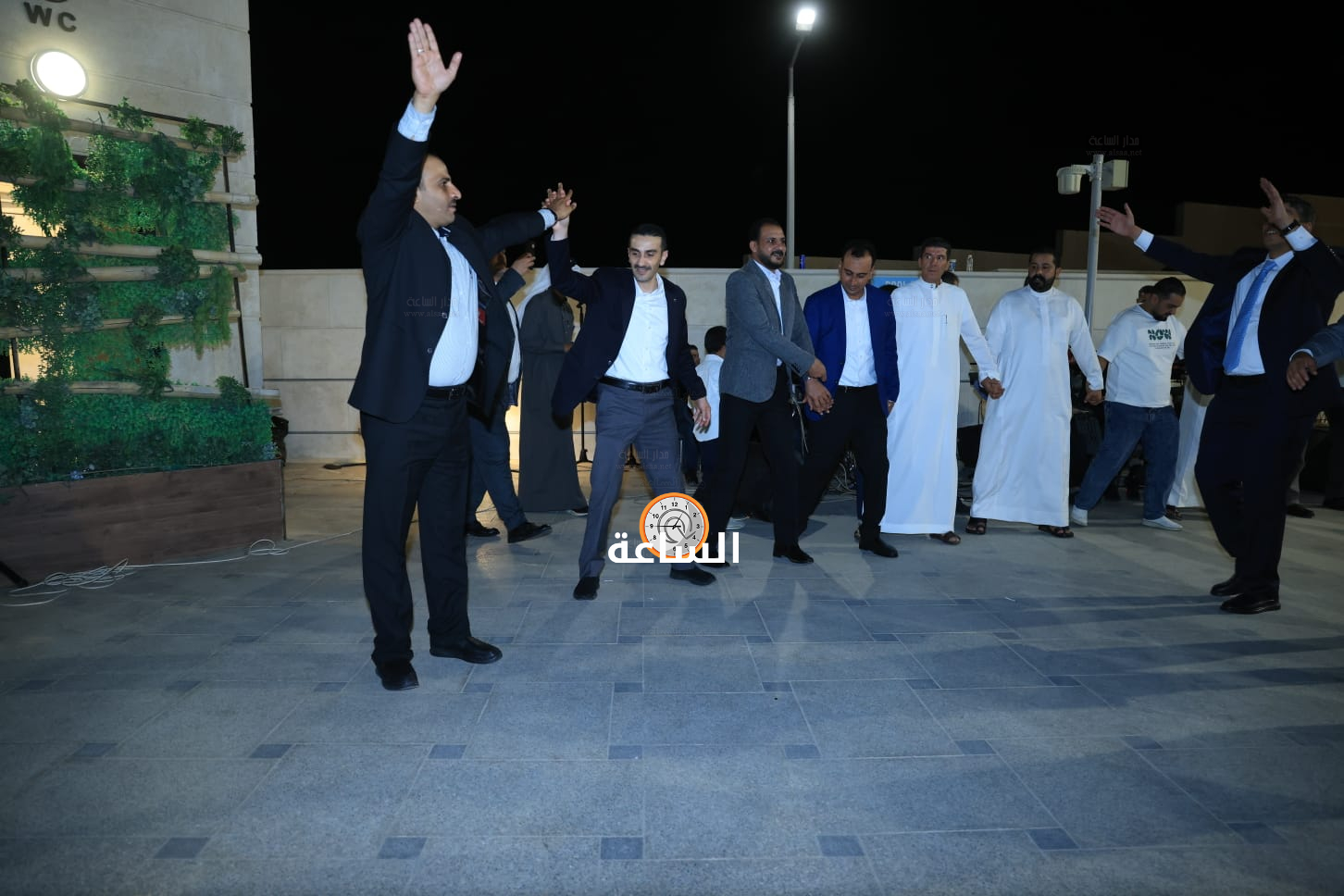 Madar Al-Saa Images 0.007075264413821447