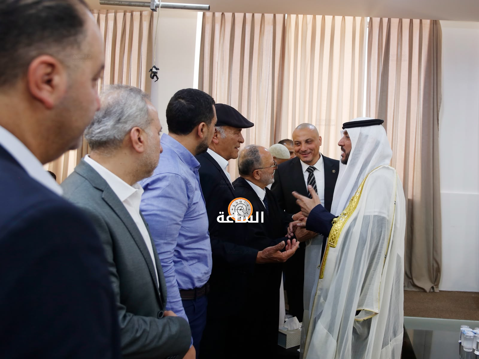 Madar Al-Saa Images 0.3270110107552886
