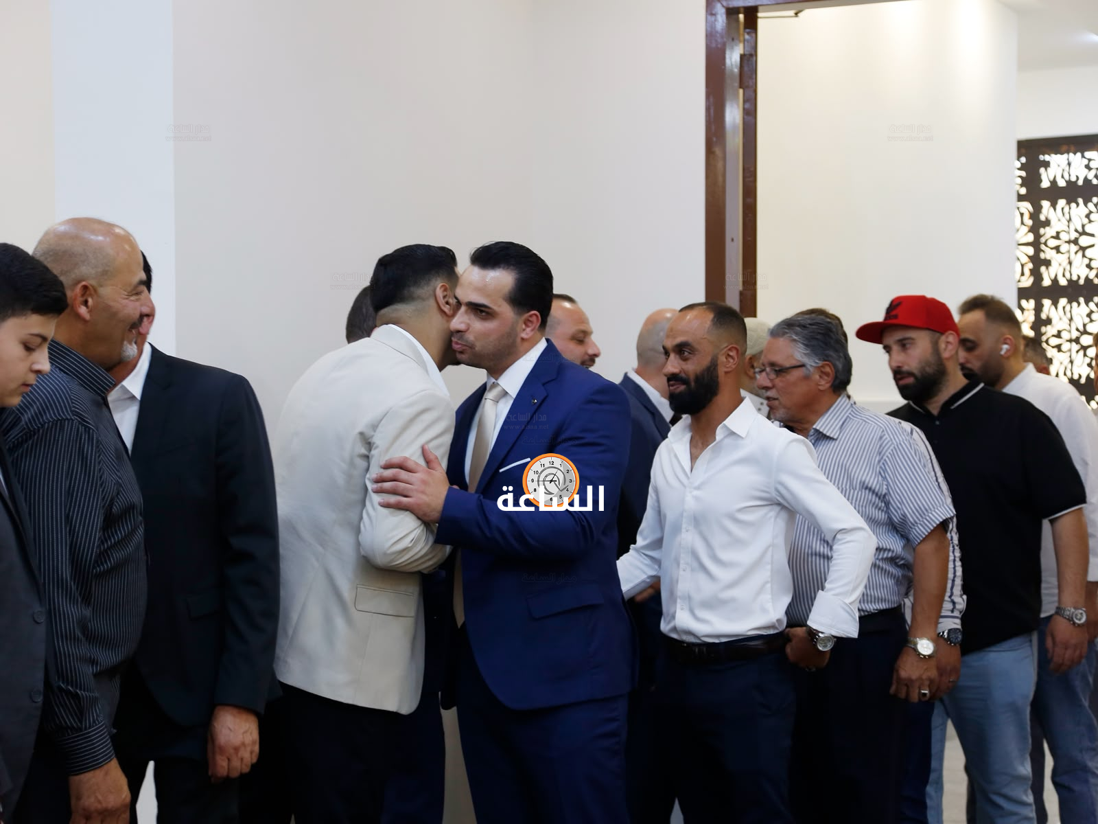Madar Al-Saa Images 0.16160507149219583