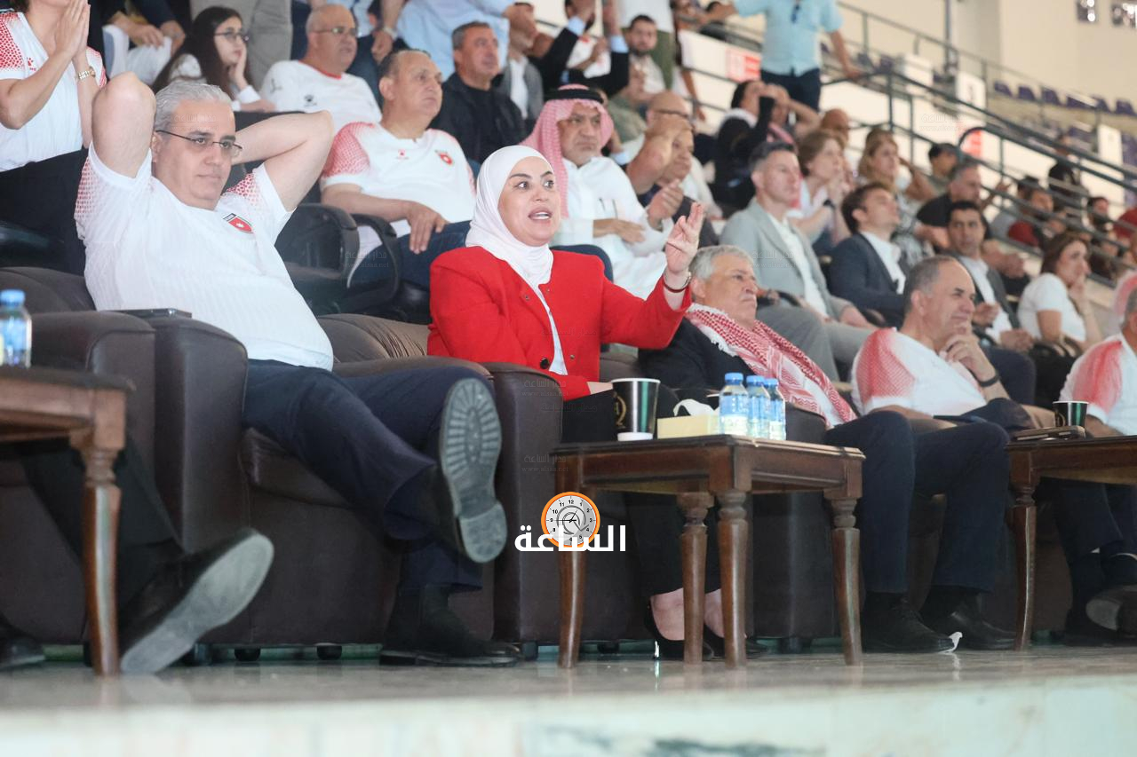 Madar Al-Saa Images 0.18798669970211168