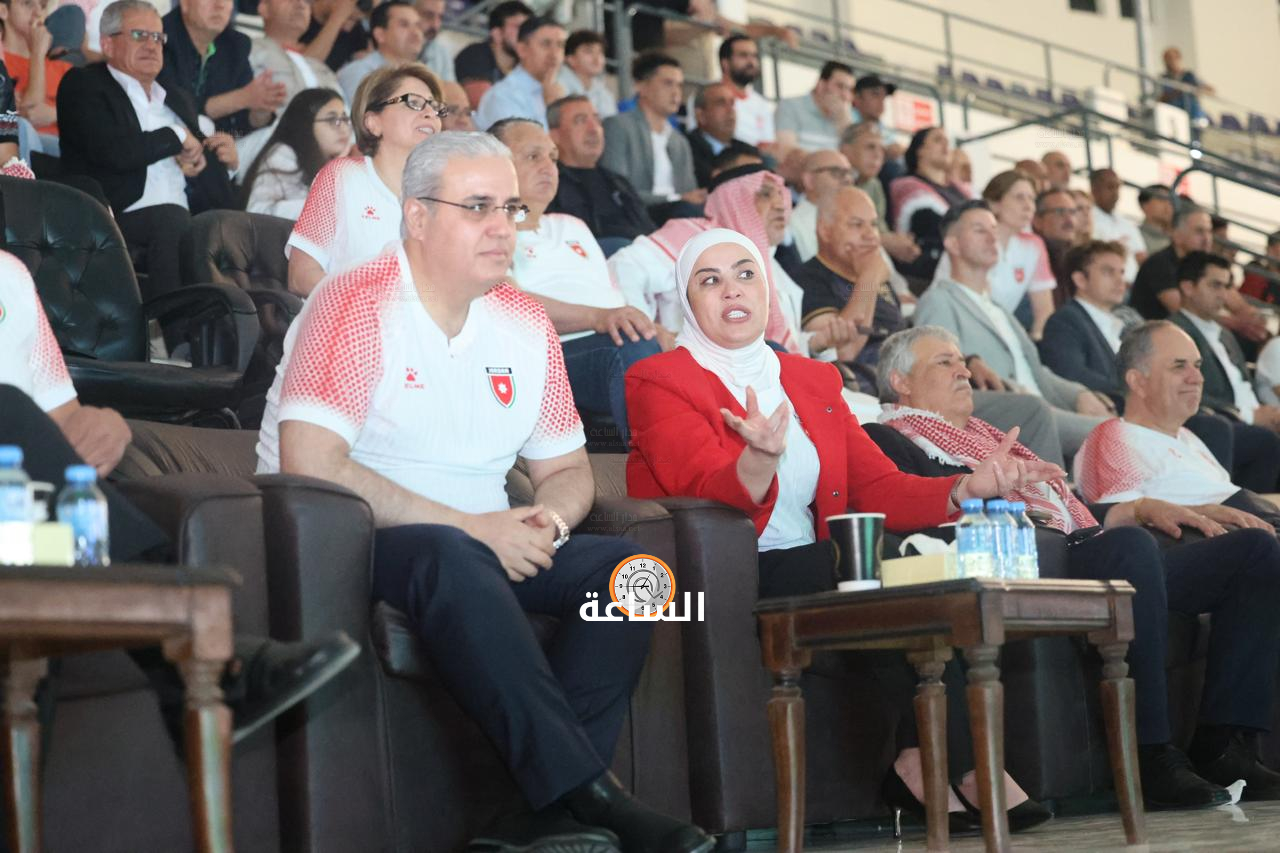 Madar Al-Saa Images 0.6135820063464998