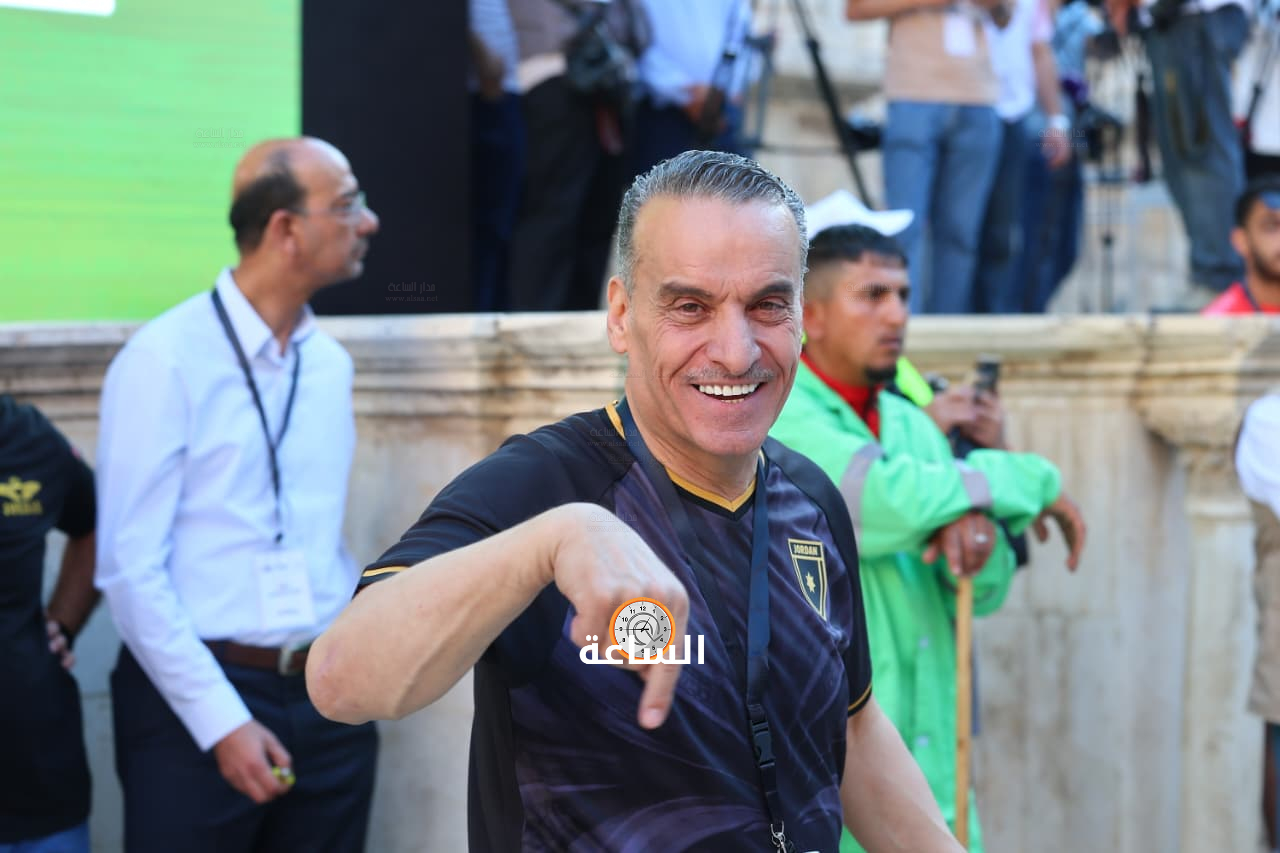 Madar Al-Saa Images 0.4657846140229839