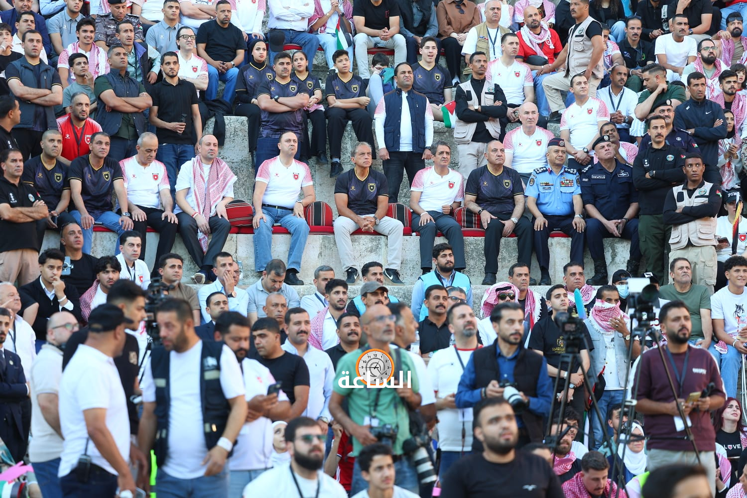 Madar Al-Saa Images 0.9257755340601052