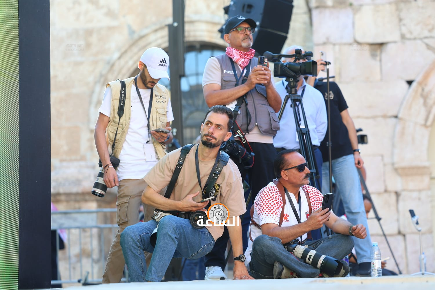 Madar Al-Saa Images 0.6186339789951623