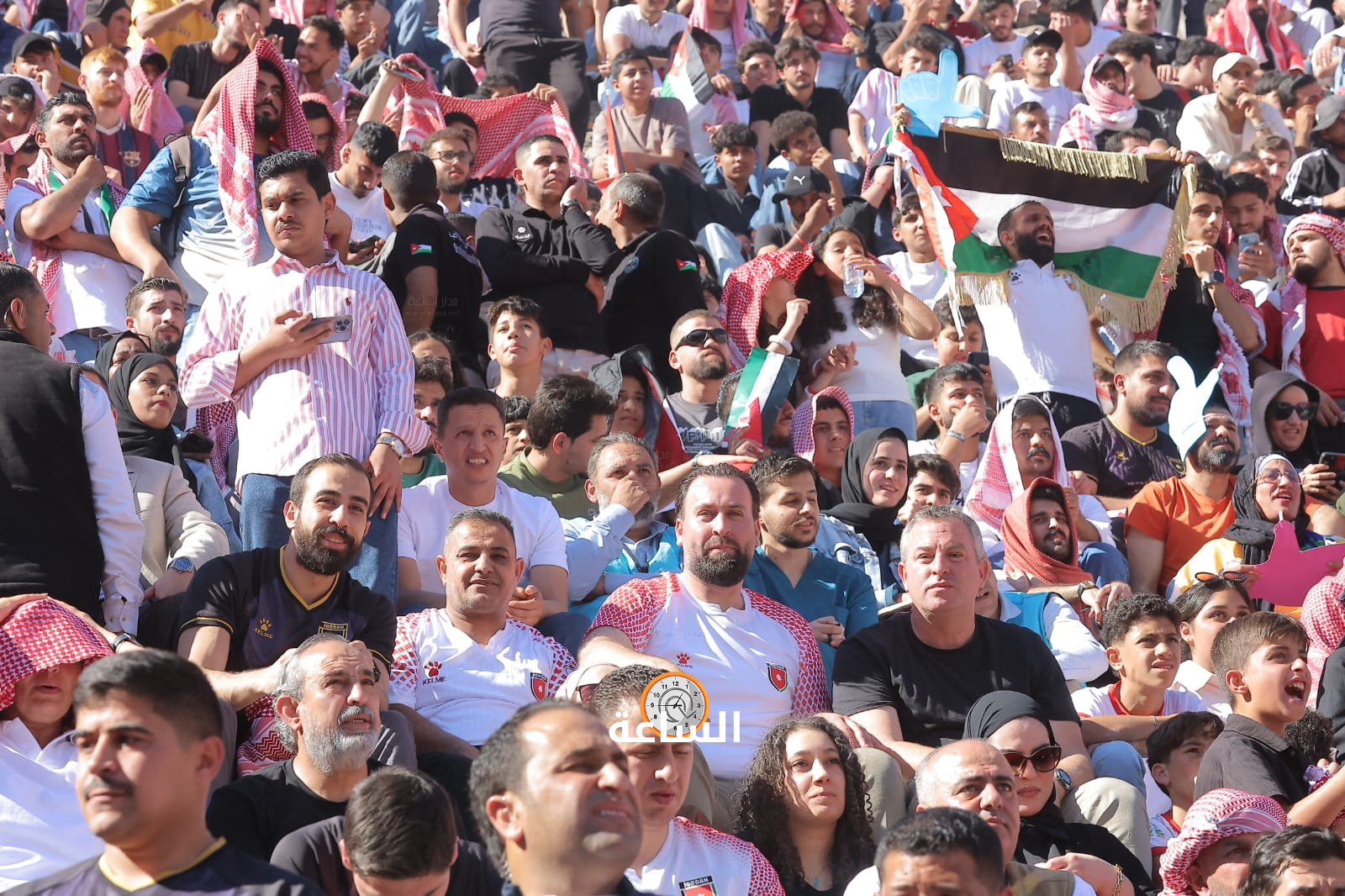 Madar Al-Saa Images 0.9933409216347829