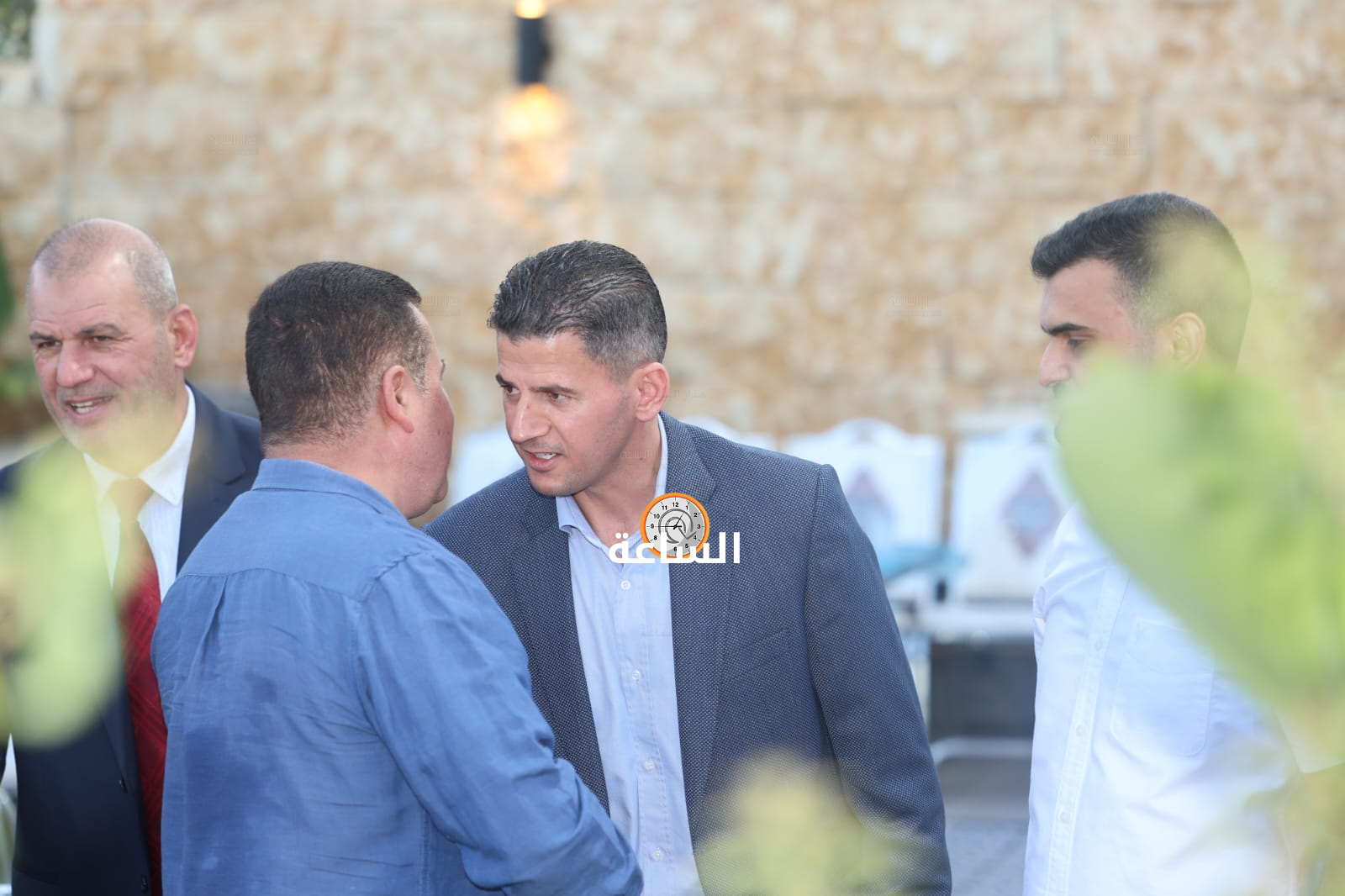 Madar Al-Saa Images 0.7930388613860433
