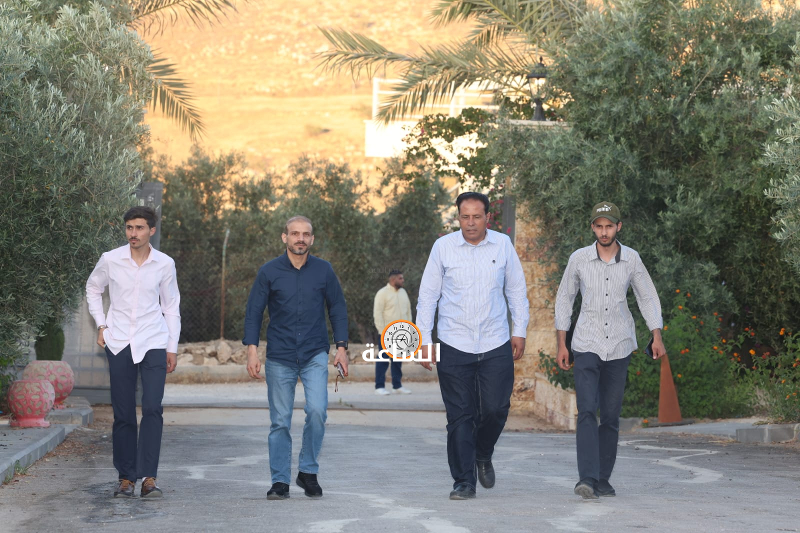 Madar Al-Saa Images 0.41870359306051685