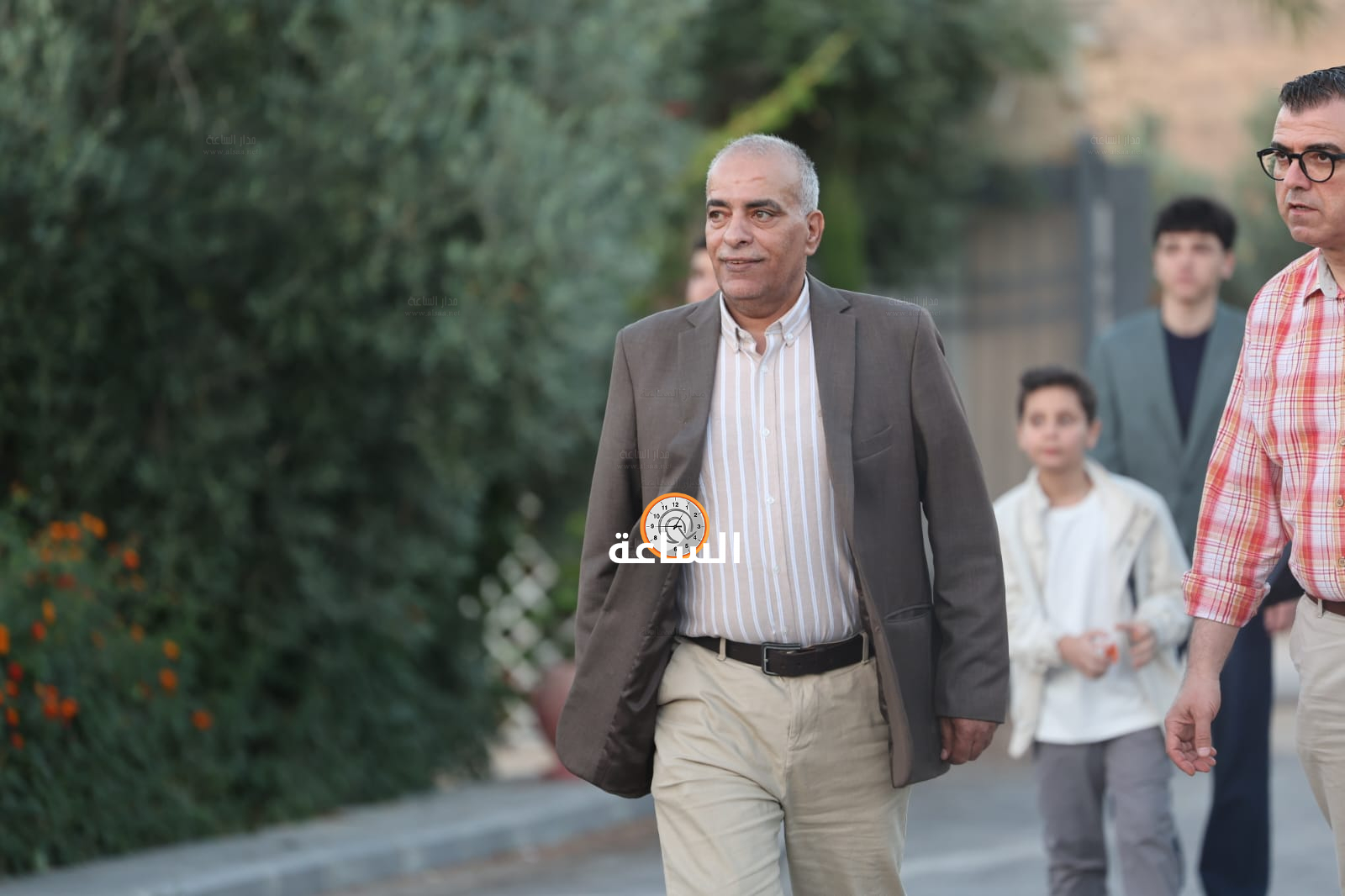 Madar Al-Saa Images 0.4508942353117631