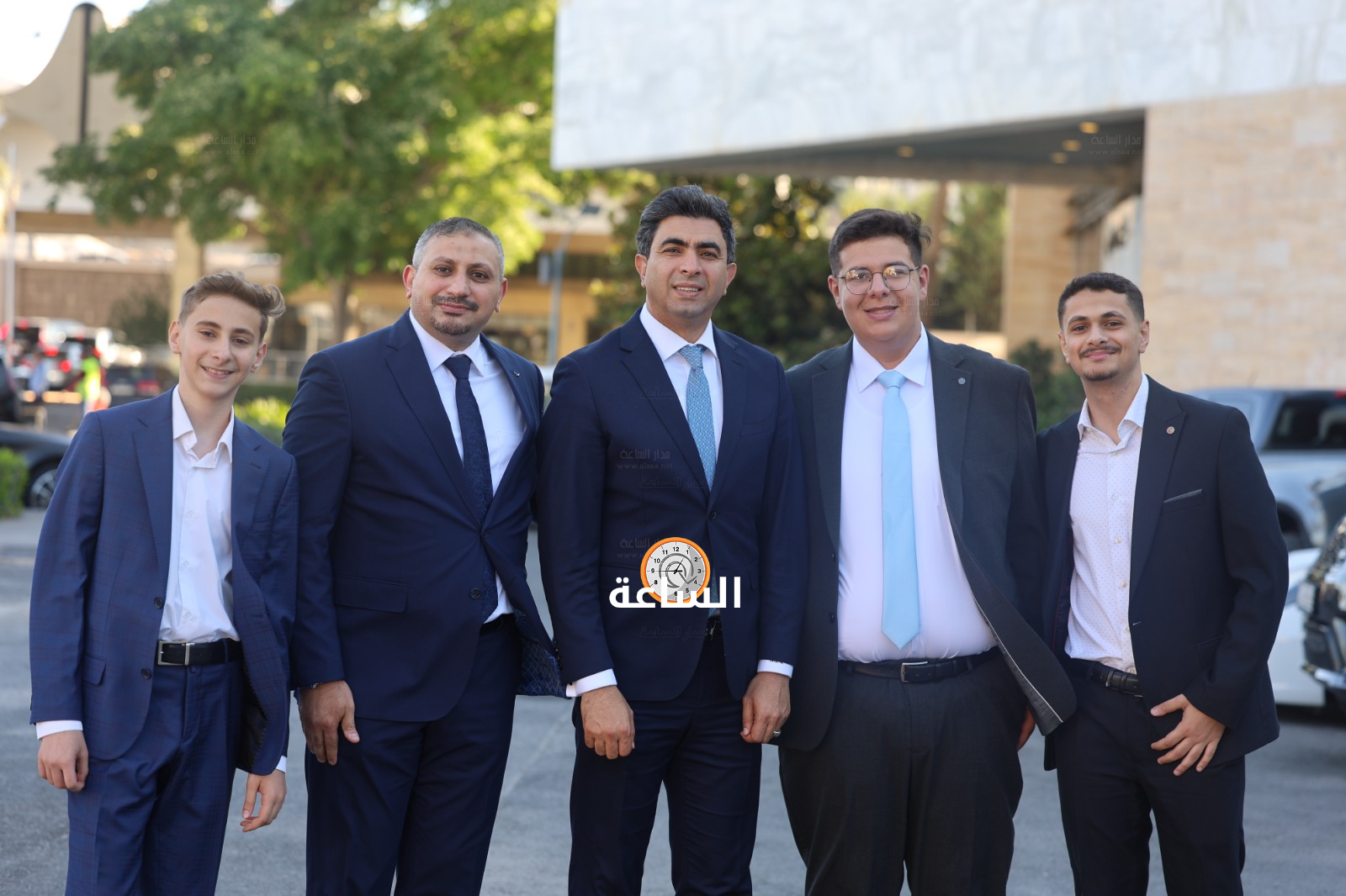 Madar Al-Saa Images 0.4538653449462309