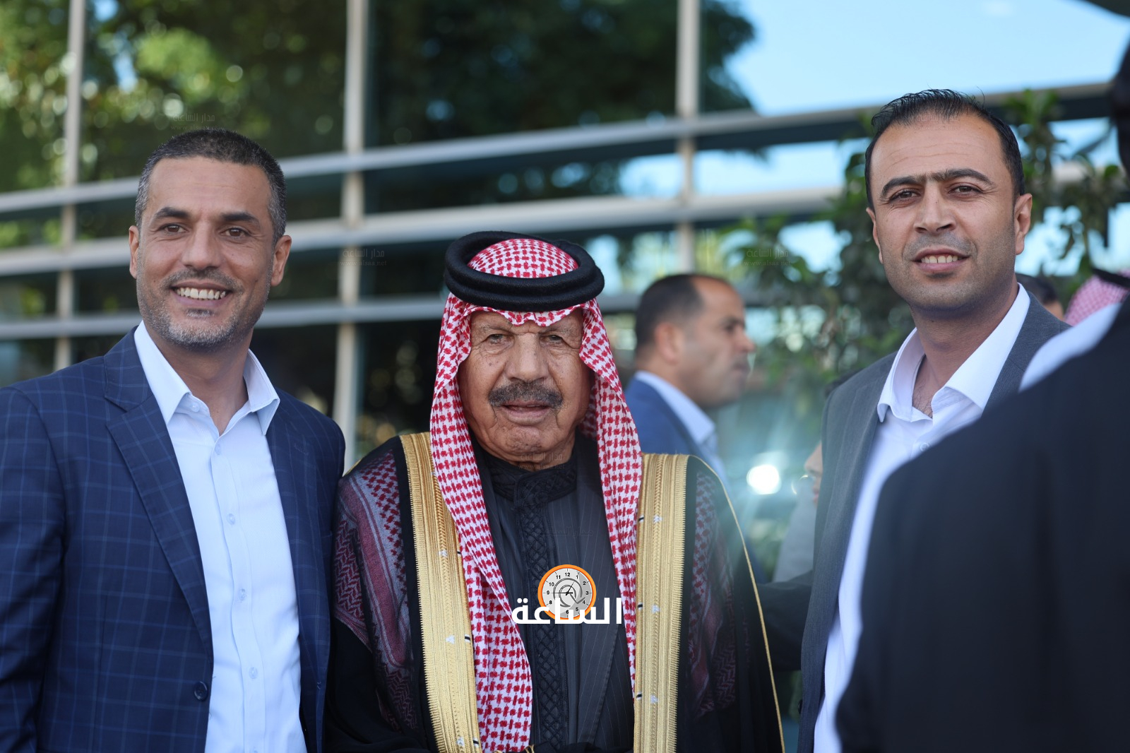 Madar Al-Saa Images 0.0442278298341503