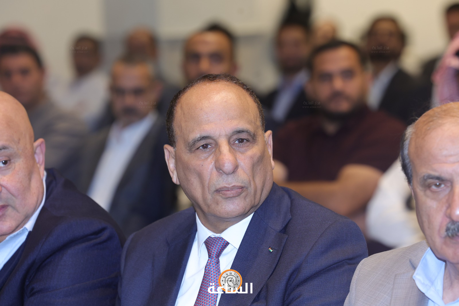 Madar Al-Saa Images 0.5356942808635068