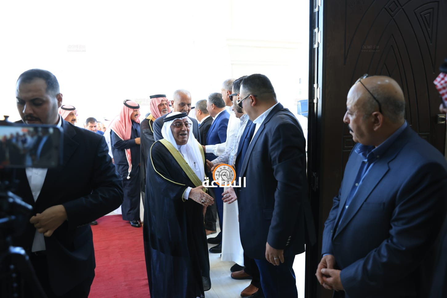 Madar Al-Saa Images 0.578404218454184