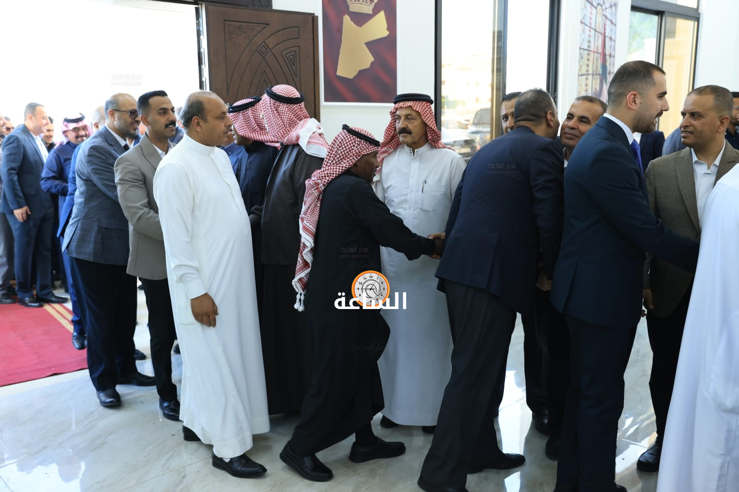 Madar Al-Saa Images 0.32180141108489646