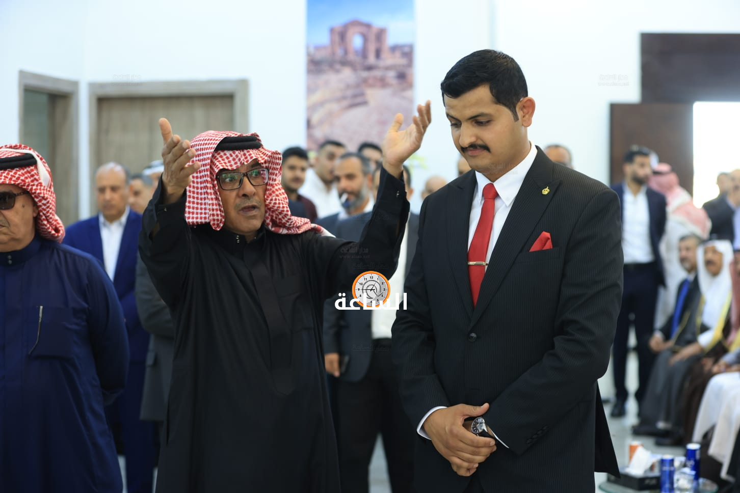 Madar Al-Saa Images 0.4996810432041866