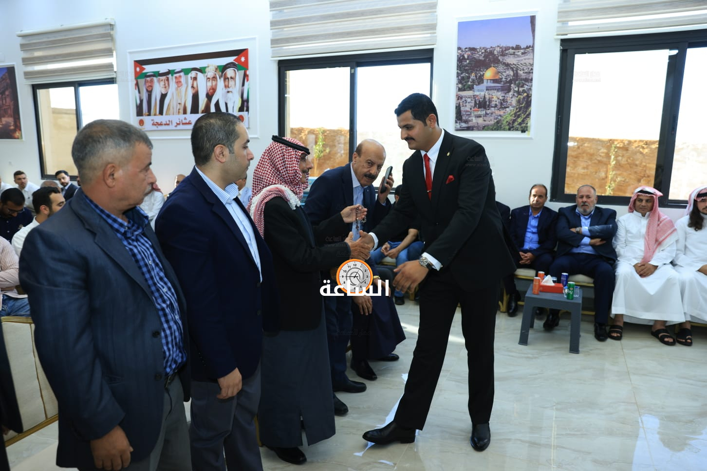 Madar Al-Saa Images 0.40606114096286683