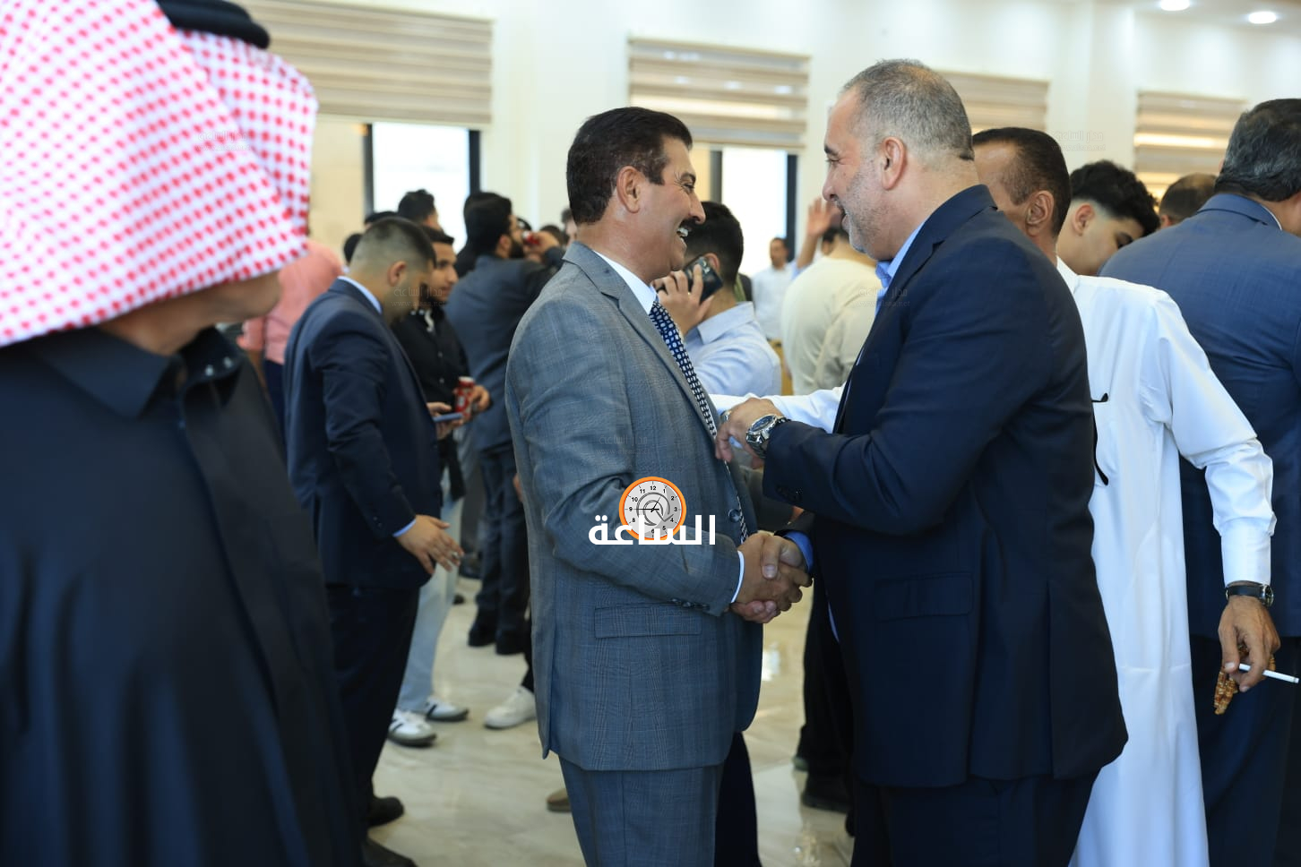 Madar Al-Saa Images 0.058339262865351627