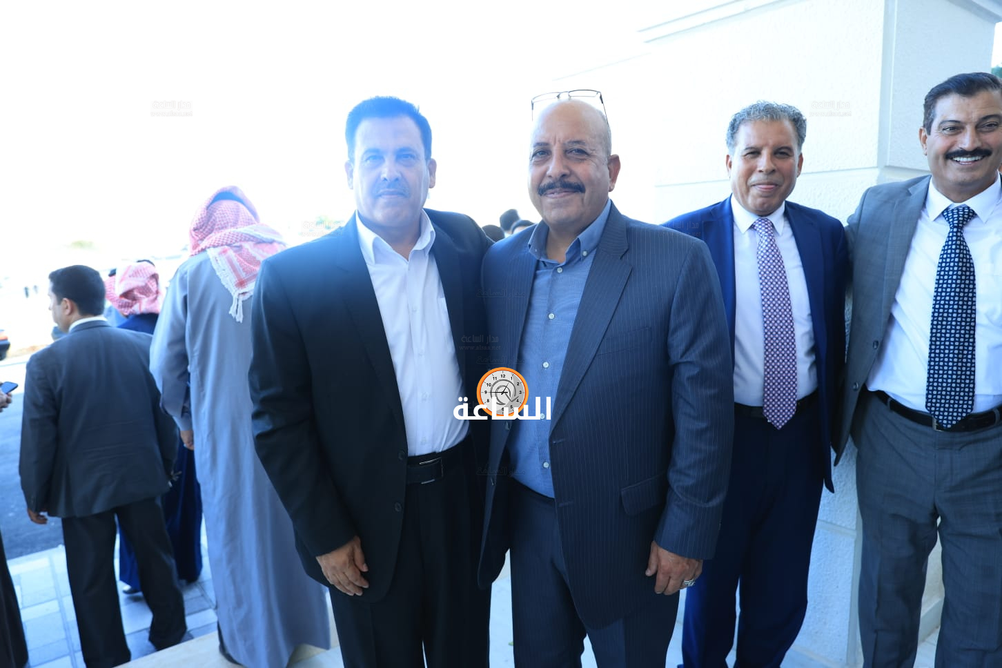 Madar Al-Saa Images 0.5167092213003825