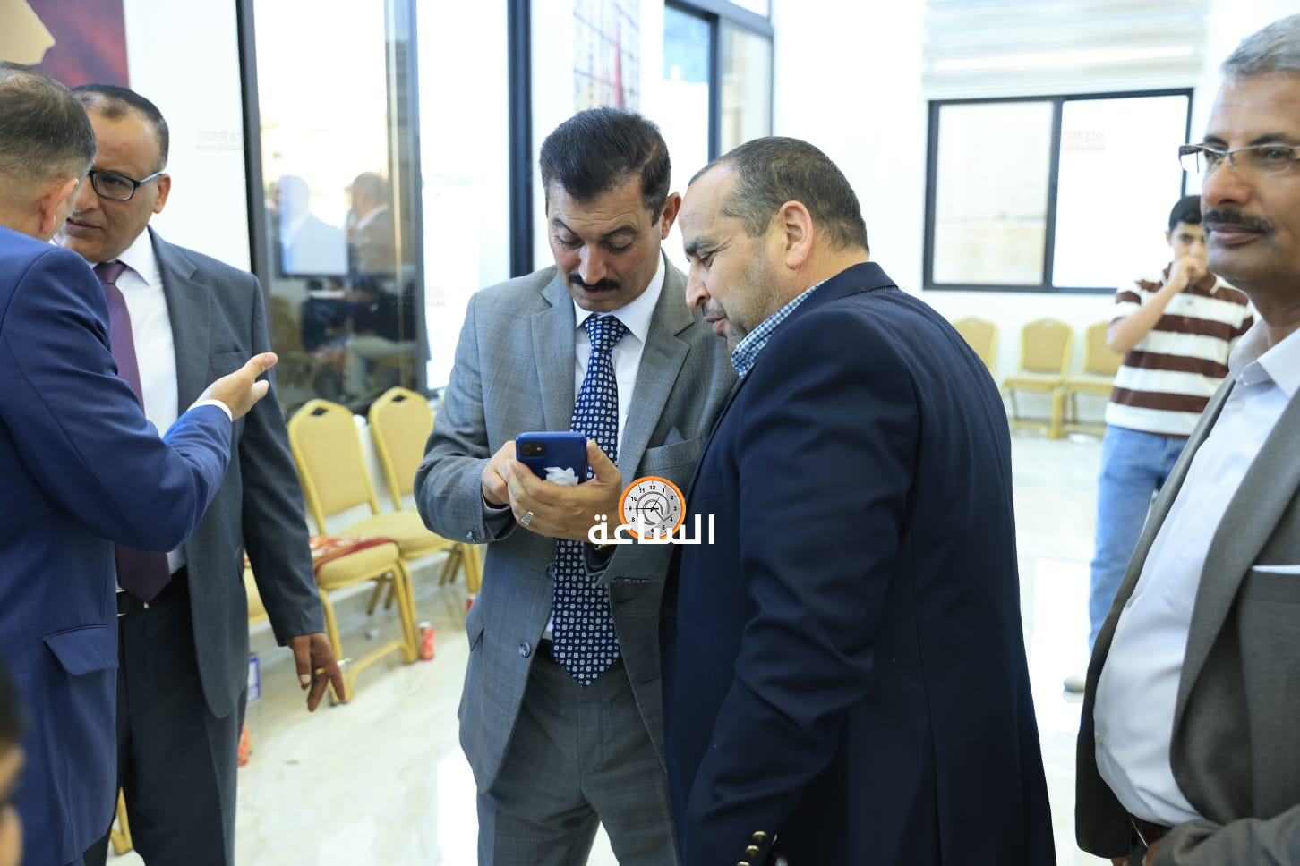 Madar Al-Saa Images 0.7189450876393286