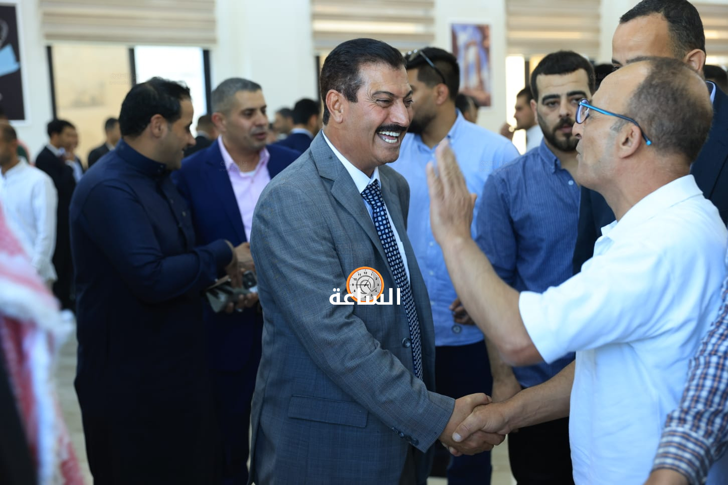 Madar Al-Saa Images 0.05116653608593935