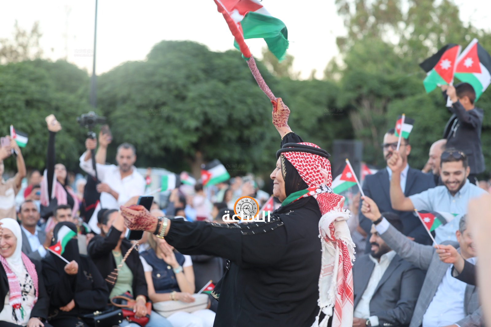Madar Al-Saa Images 0.6743573104648165