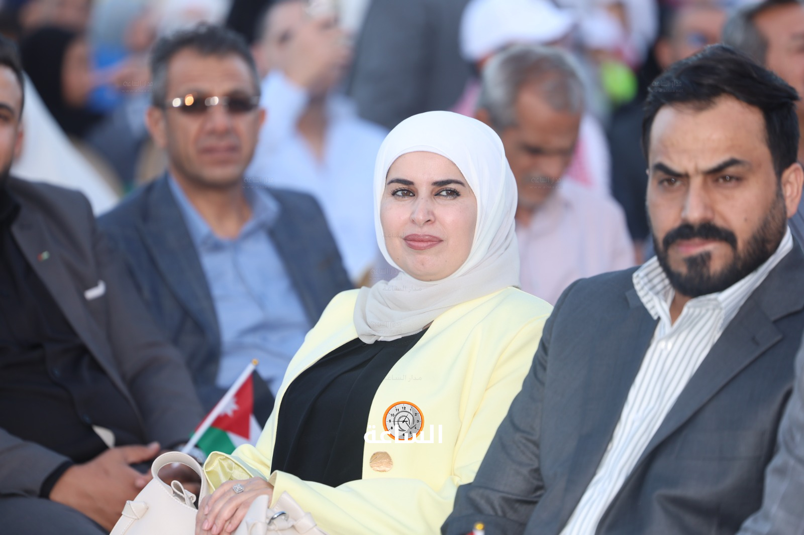 Madar Al-Saa Images 0.5392808953774183