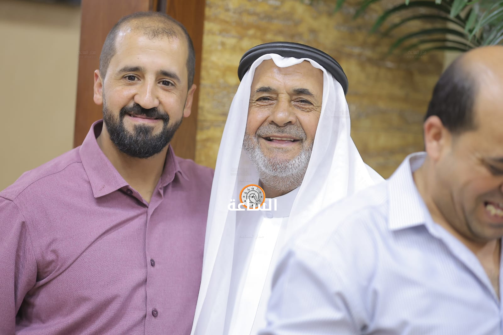 Madar Al-Saa Images 0.8529289272457671