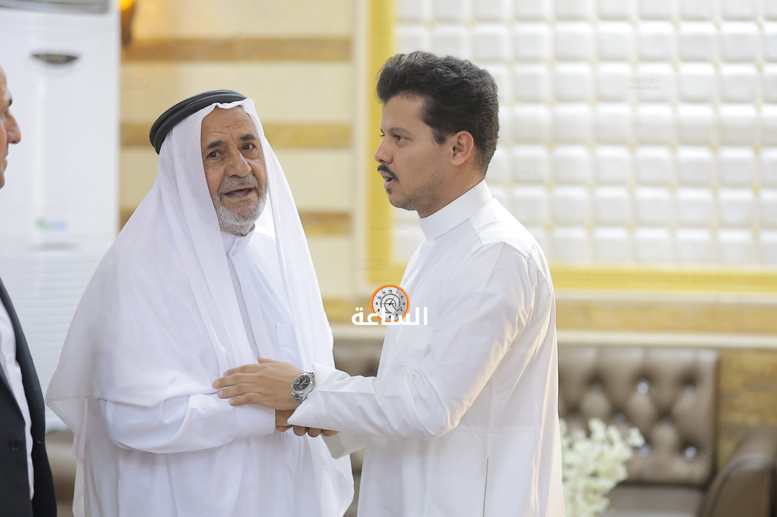 Madar Al-Saa Images 0.8354111159735547